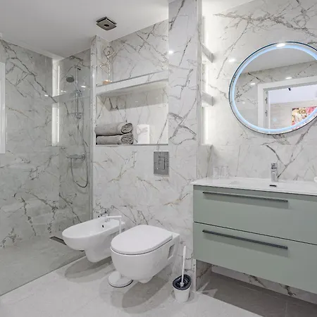 Granada - 1 Playa de las Américas