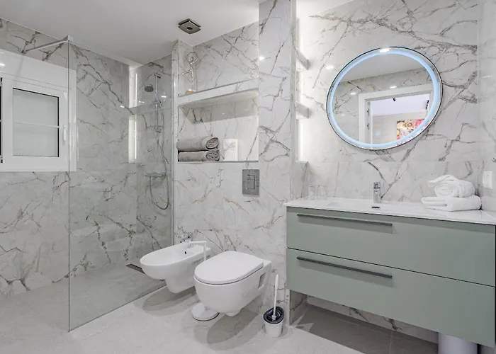 Granada - 1 Playa de las Americas (Tenerife)